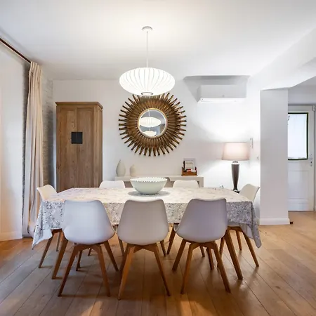 Contemporary House In The Center Of With A Pool And Relaxation Area * Cannes