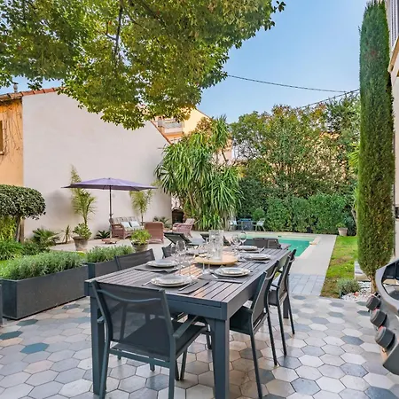 Contemporary House In The Center Of With A Pool And Relaxation Area * Cannes